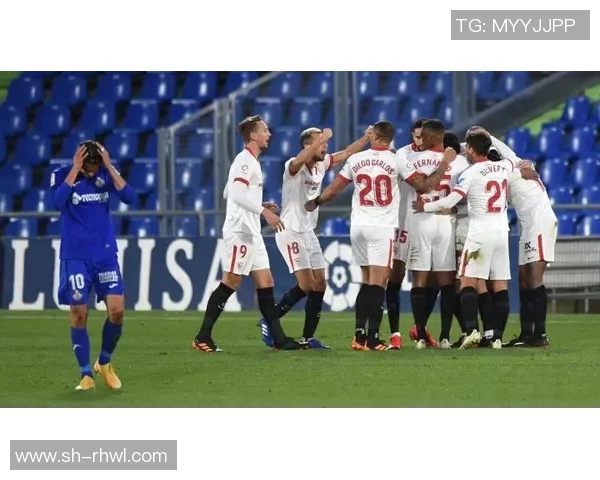 安郅与苏维埃翼的精彩对决揭示足球战术与团队协作的魅力与挑战